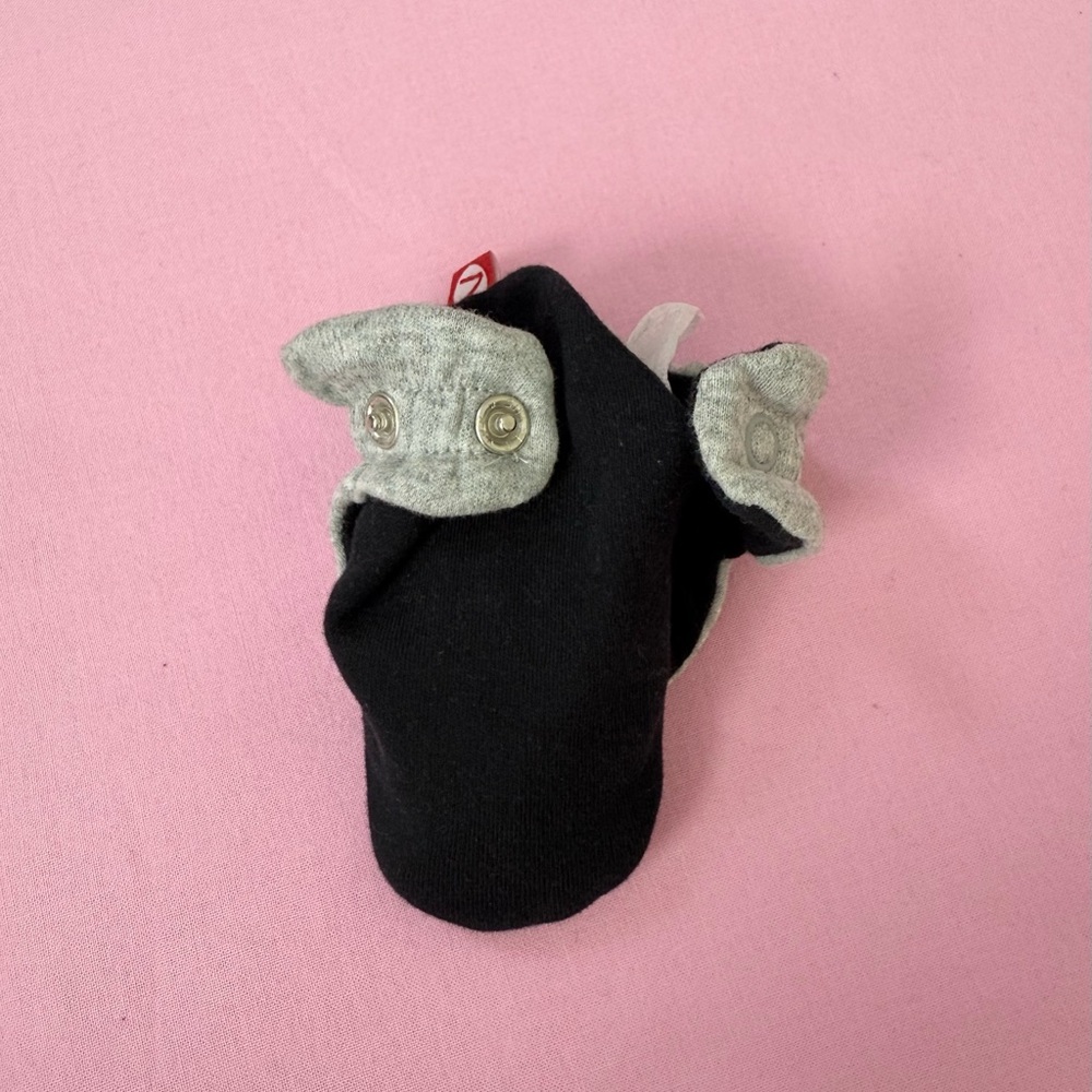Gray and Black Baby Booties - Picture 4 of 9